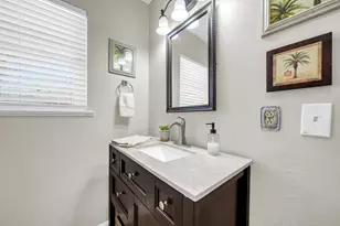 136 Country Club Rd, Shalimar, FL 32579 - Photo 58
