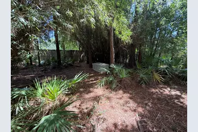 6607 Leisure Street, Navarre, FL 32566 - Photo 4
