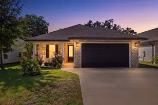 1118 48th St, Niceville, FL 32578 - Photo 2