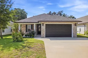 1118 48th St, Niceville, FL 32578 - Photo 1