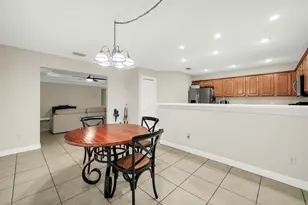 98 Point Comfort Rd, Mary Esther, FL 32569 - Photo 20