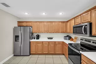 98 Point Comfort Rd, Mary Esther, FL 32569 - Photo 18