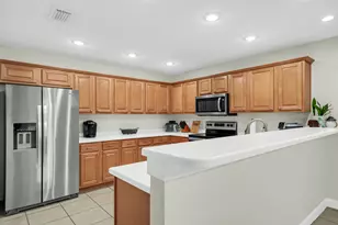 98 Point Comfort Rd, Mary Esther, FL 32569 - Photo 16