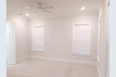 77 J Hunters Way, Freeport, FL 32439 - Photo 4