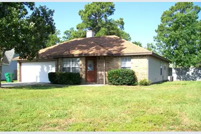 207 Seville Circle, Mary Esther, FL 32569 - Photo 1