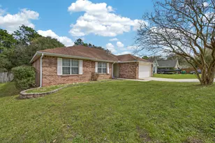 4717 Whitewater Ln, Crestview, FL 32539 - Photo 2