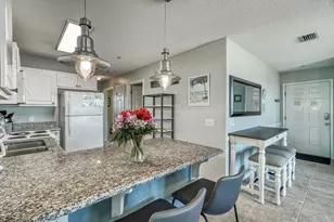 8436 Gulf Blvd, Navarre, FL 32566 - Photo 12