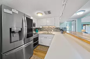 6901 N Lagoon Dr, Panama City Beach, FL 32408 - Photo 20