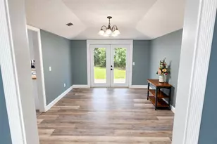 176 Country Manor Rd, Defuniak Springs, FL 32435 - Photo 12