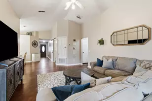 284 Limestone Cir, Crestview, FL 32539 - Photo 6