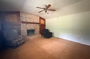 137 Adams Way, Defuniak Springs, FL 32435 - Photo 4