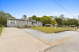 625 Malaga Pl, Panama City Beach, FL 32413 - Photo 4