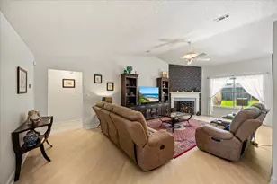 4810 Kitty Hawk Cir, Gulf Breeze, FL 32563 - Photo 6
