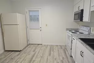 200 Davenport Rd, Fort Walton Beach, FL 32547 - Photo 4