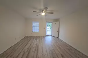200 Davenport Rd, Fort Walton Beach, FL 32547 - Photo 10
