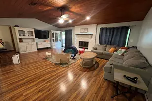 6021 W Dogwood Dr, Crestview, FL 32536 - Photo 10