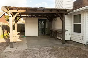 511 Woodland Park Cir, Mary Esther, FL 32569 - Photo 20
