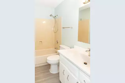 511 Woodland Park Circle, Mary Esther, FL 32569 - Photo 14