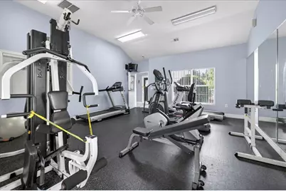4276 Calinda Lane #APT 114, Niceville, FL 32578 - Photo 14