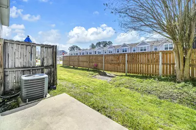 1856 Shay-Lin Court #B8, Niceville, FL 32578 - Photo 24