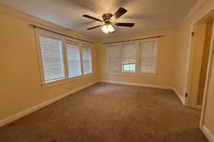 398 S Spring St, Crestview, FL 32536 - Photo 18