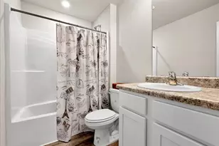 3135 Van Day Way, Crestview, FL 32539 - Photo 8