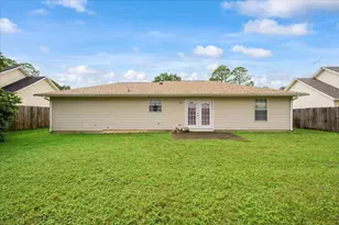 210 Water Oak Ln, Crestview, FL 32539 - Photo 32