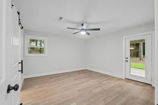 105 Drew Ct, Niceville, FL 32578 - Photo 32