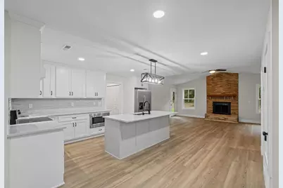 105 Drew Court, Niceville, FL 32578 - Photo 2