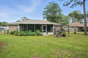 4237 Melton Rd, Milton, FL 32583 - Photo 36