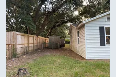 314 W 9 1/2 Mile Road, Ensley, FL 32534 - Photo 6