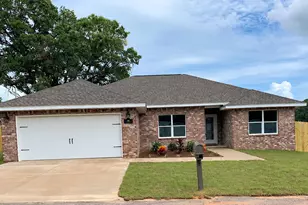 100 Castle Rd, Mary Esther, FL 32569 - Photo 1