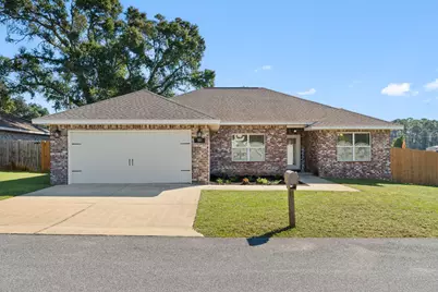 100 Castle Road, Mary Esther, FL 32569 - Photo 2