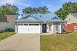 938 Claeven Cir, Fort Walton Beach, FL 32547 - Photo 20