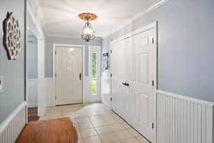 2025 Buckley Dr, Navarre, FL 32566 - Photo 10