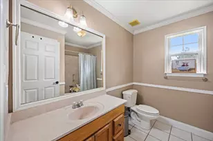 2025 Buckley Dr, Navarre, FL 32566 - Photo 34