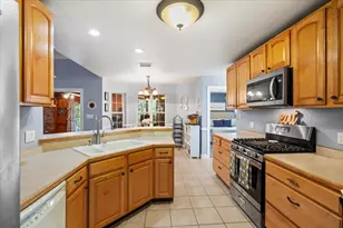 2025 Buckley Dr, Navarre, FL 32566 - Photo 26