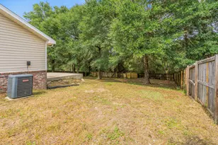 327 Lakeview Dr, Crestview, FL 32536 - Photo 34
