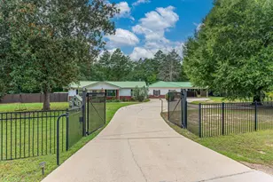 6056 Garden City Rd, Crestview, FL 32539 - Photo 1