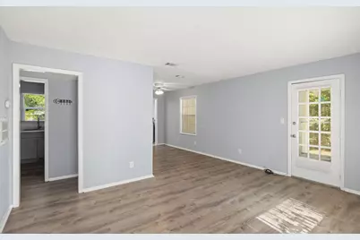 354 Chicago Avenue, Valparaiso, FL 32580 - Photo 4