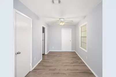 354 Chicago Avenue, Valparaiso, FL 32580 - Photo 8