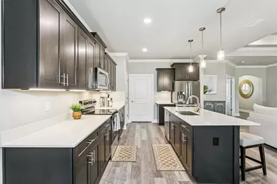 7528 Hatteras Drive, Navarre, FL 32566 - Photo 10