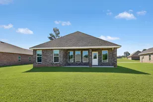 6279 Buccaneer Wy, Laurel Hill, FL 32567 - Photo 2