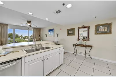 1751 Scenic Hwy 98 #UNIT 212, Destin, FL 32541 - Photo 4