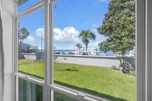 2577 Cayenne Ln, Shalimar, FL 32579 - Photo 44