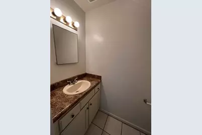 607 Virginia Oak Court, Fort Walton Beach, FL 32548 - Photo 2