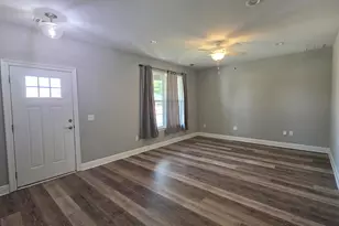 2263 Hadleigh Hills Ct, Navarre, FL 32566 - Photo 2
