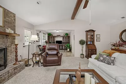 81 Paula Court, Mary Esther, FL 32569 - Photo 10
