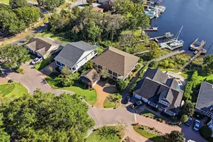 1654 St Lawrence Dr, Niceville, FL 32578 - Photo 4