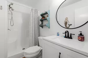 6215 Thomas Dr, Panama City Beach, FL 32408 - Photo 14